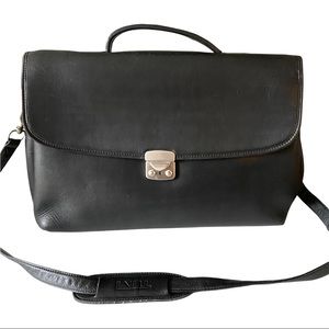 Tumi Black Leather Crossbody Messenger Bag Lock and Keys included.